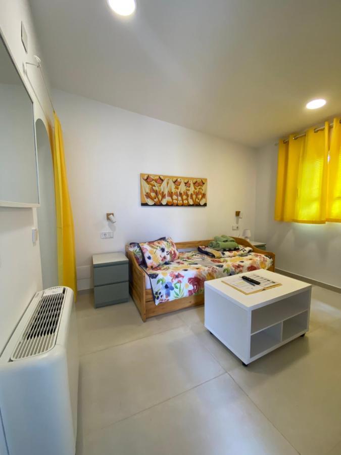 Apartamentos Mallorca Sl Кала-Мільор Екстер'єр фото