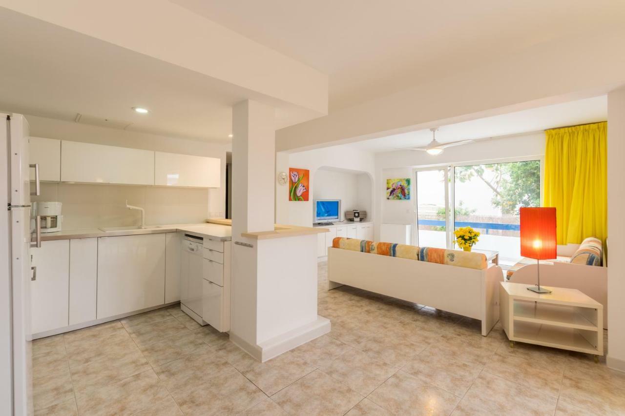 Apartamentos Mallorca Sl Кала-Мільор Екстер'єр фото