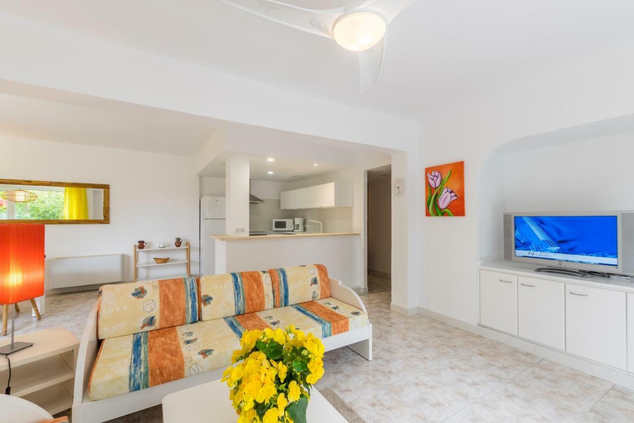 Apartamentos Mallorca Sl Кала-Мільор Екстер'єр фото