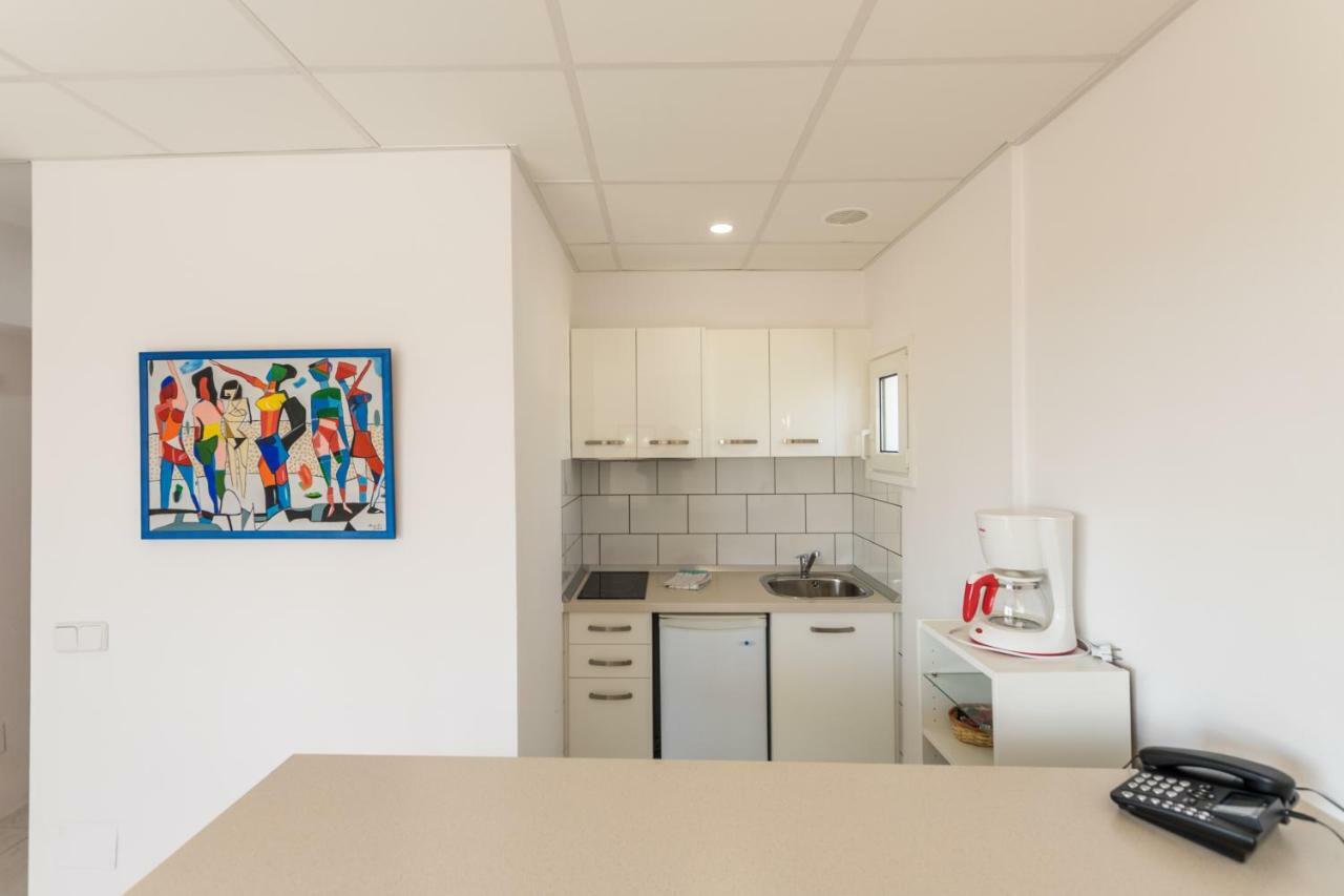Apartamentos Mallorca Sl Кала-Мільор Екстер'єр фото
